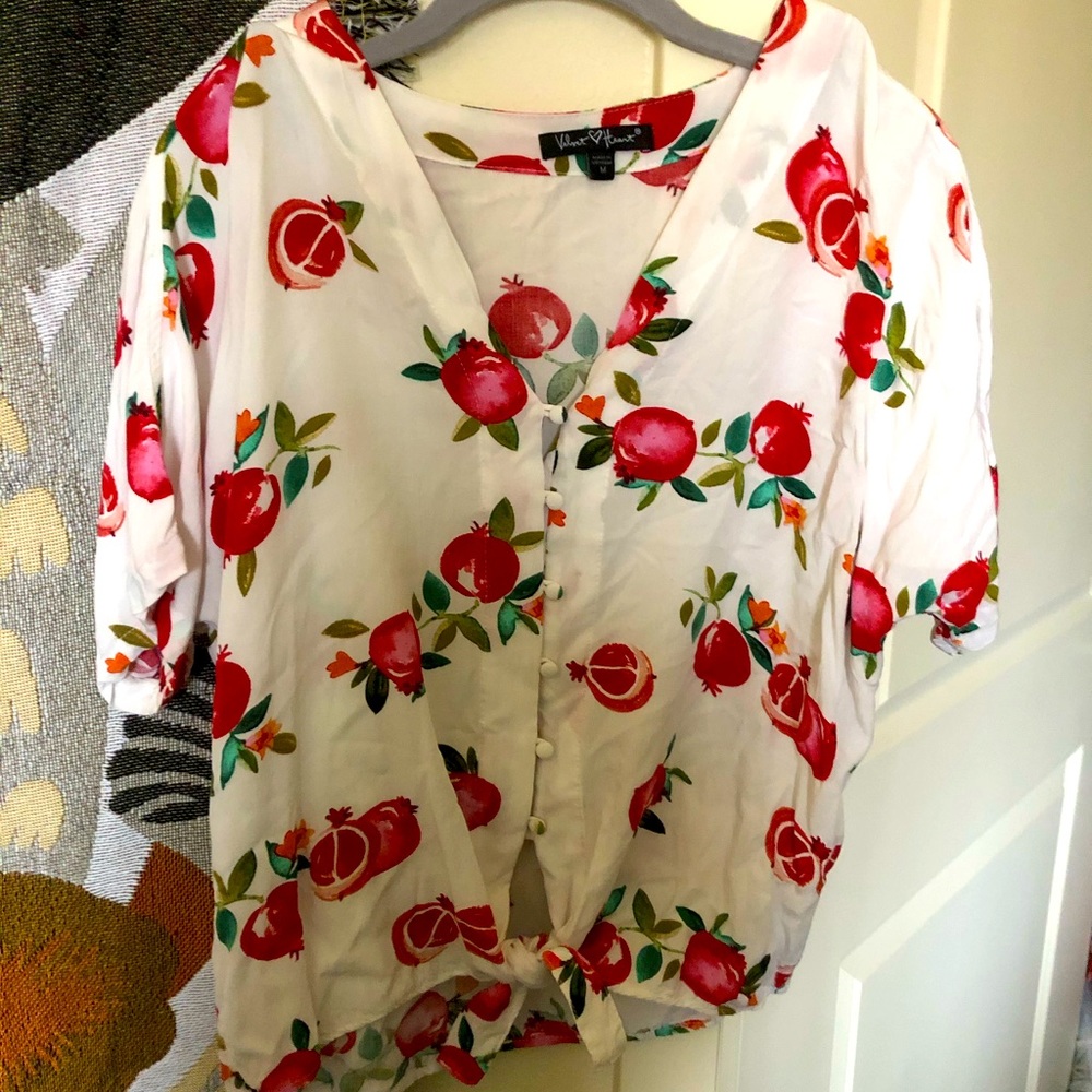 Pomegranate Tie Cropped Button-Up Top
